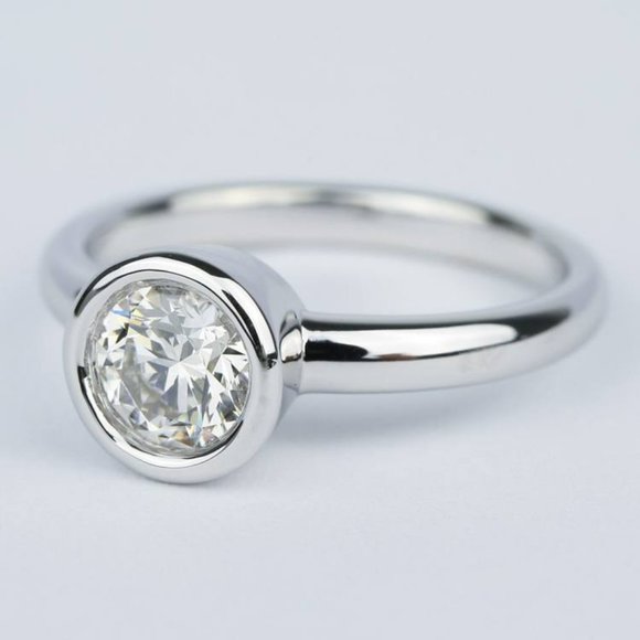 1 Ct Solitaire Lab Grown Diamond Engagement Ring - Picture 2 of 4